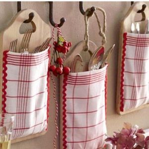 Meet your Posher, Txori